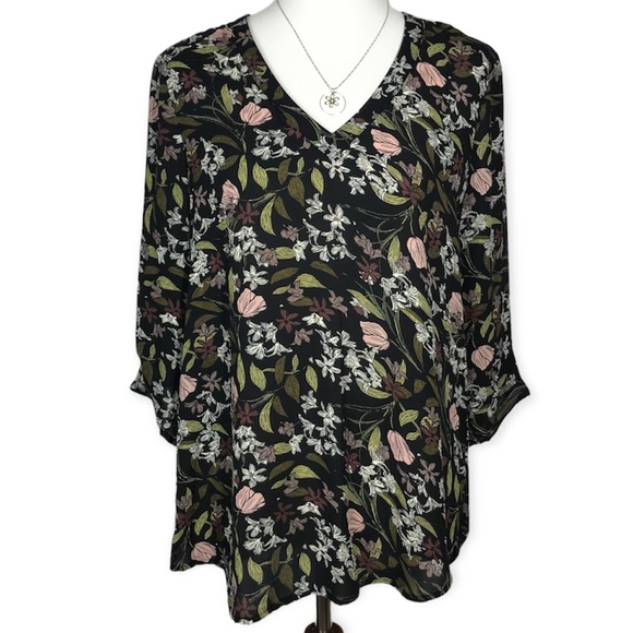 DR2 Women's 3/4 Sleeve Black Floral Drapey Blouse - Picture 10 of 11